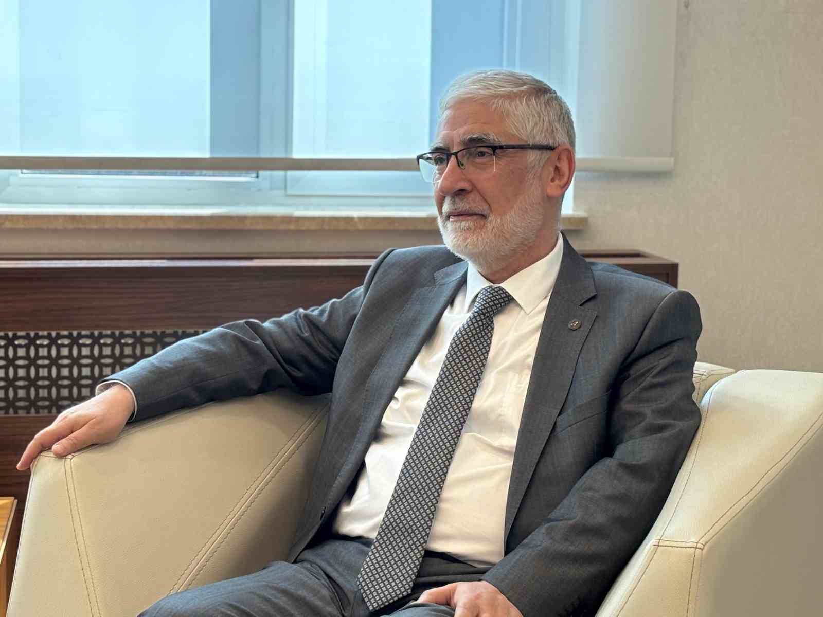 ROKETSAN Yönetim Kurulu Başkanı Yiğit: "Dosta güven, düşmana korku verecek önemli ürünlerimiz var"
