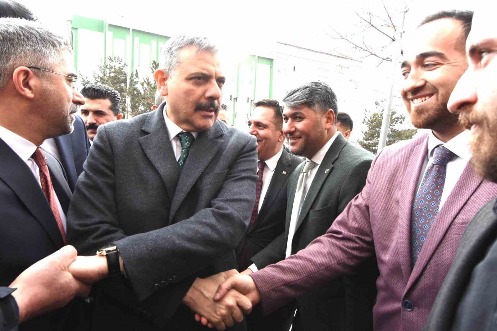 İçişleri Bakanı Çiftçi: "Zor ve sorumluluk gerektiren bir bakanlığa atandım"
