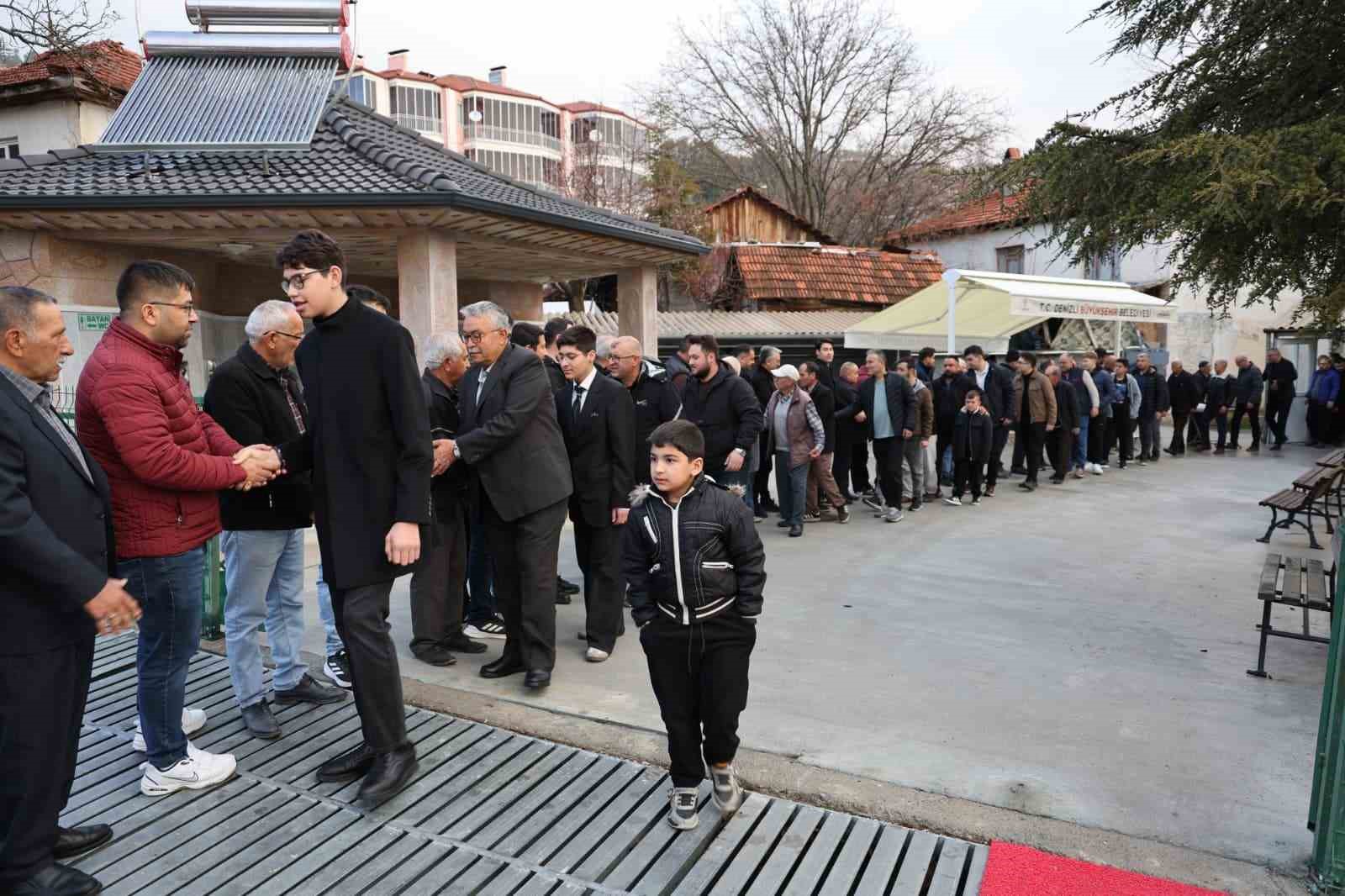 Çameli’nde bayramlaşma gelenekleri yaşatıldı
