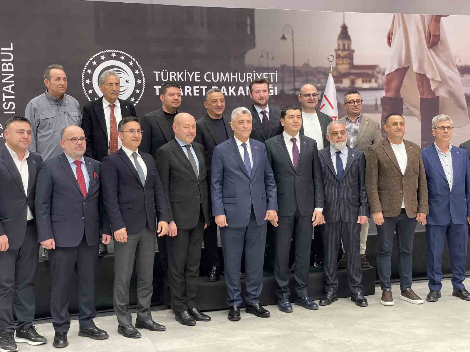 Ticaret Bakanı Bolat, Uluslararası Ayakkabı Moda Fuarı’nda konuştu
