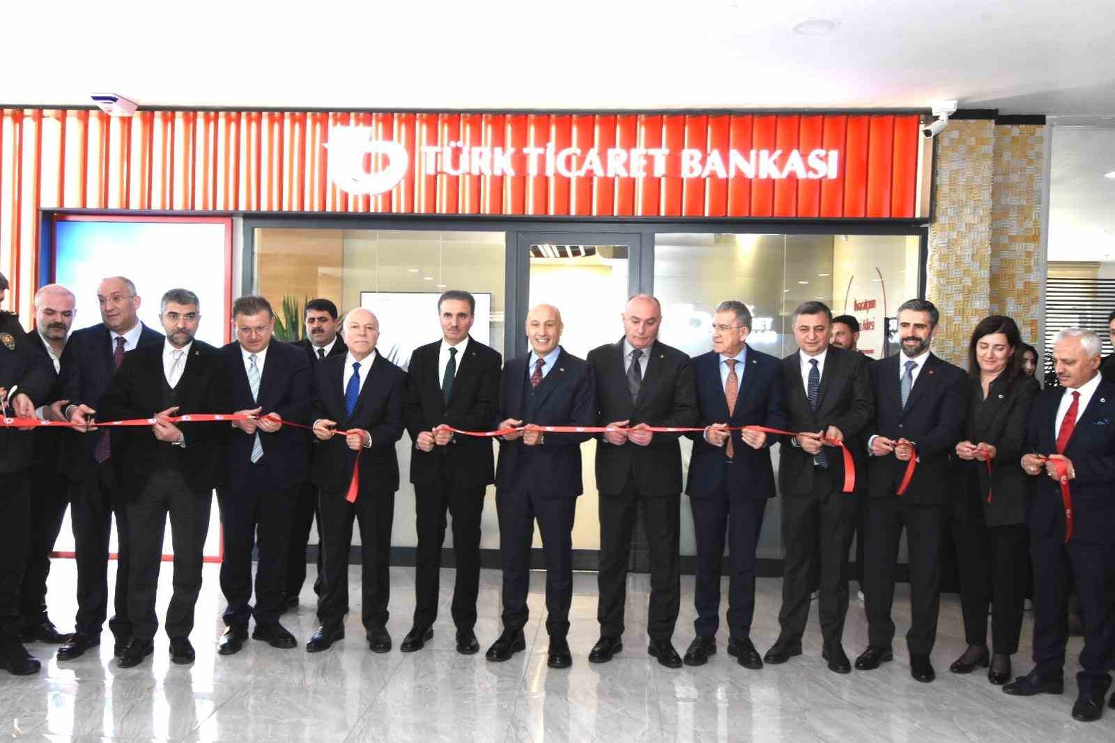 Türk Ticaret Bankası’nın Erzurum şubesi hizmete açıldı
