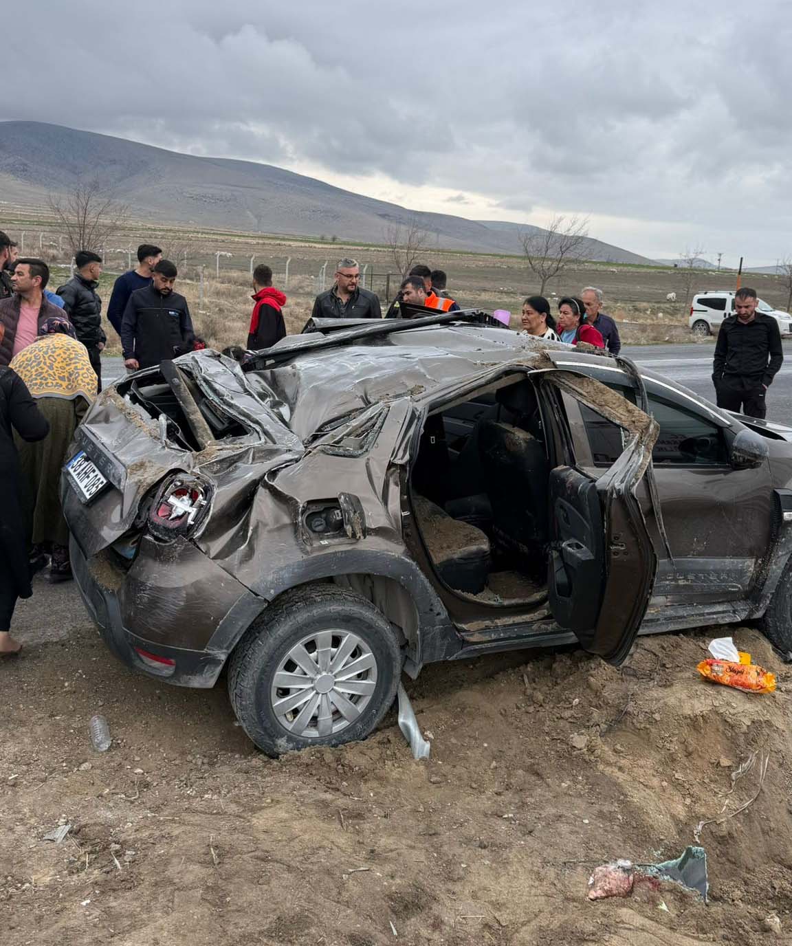 Konya'da otomobil takla attı: 1 ölü, 1 yaralı 