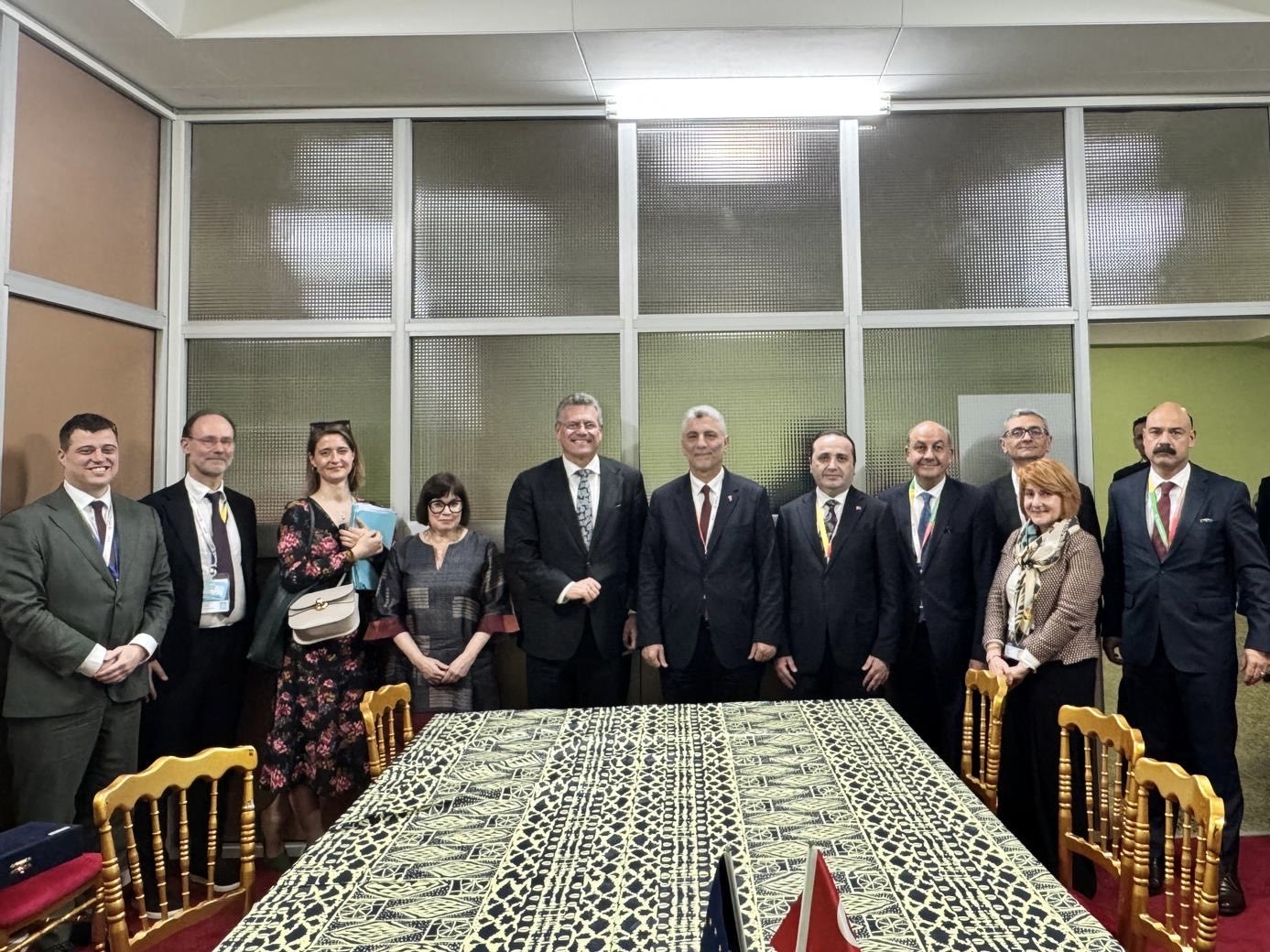 Bakan Bolat, AB Ticaret ve Ekonomik Güvenlik Komiseri Sefcovic ile bir araya geldi