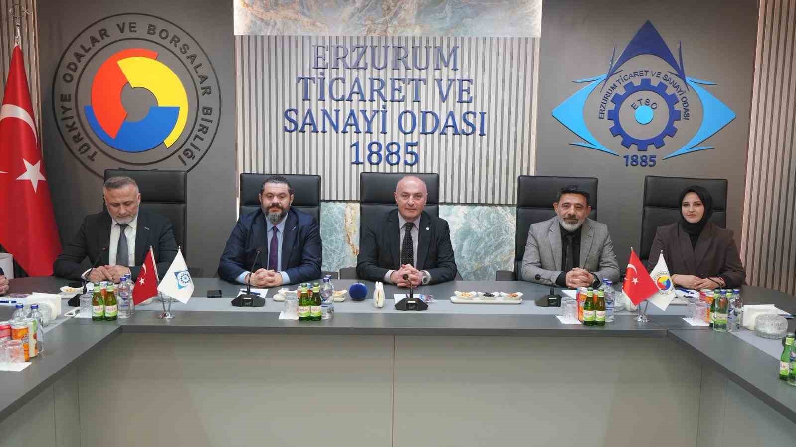 ERSİAD heyetinden ETSO’ya ziyaret: Erzurum’un stratejik önemi masaya yatırıldı
