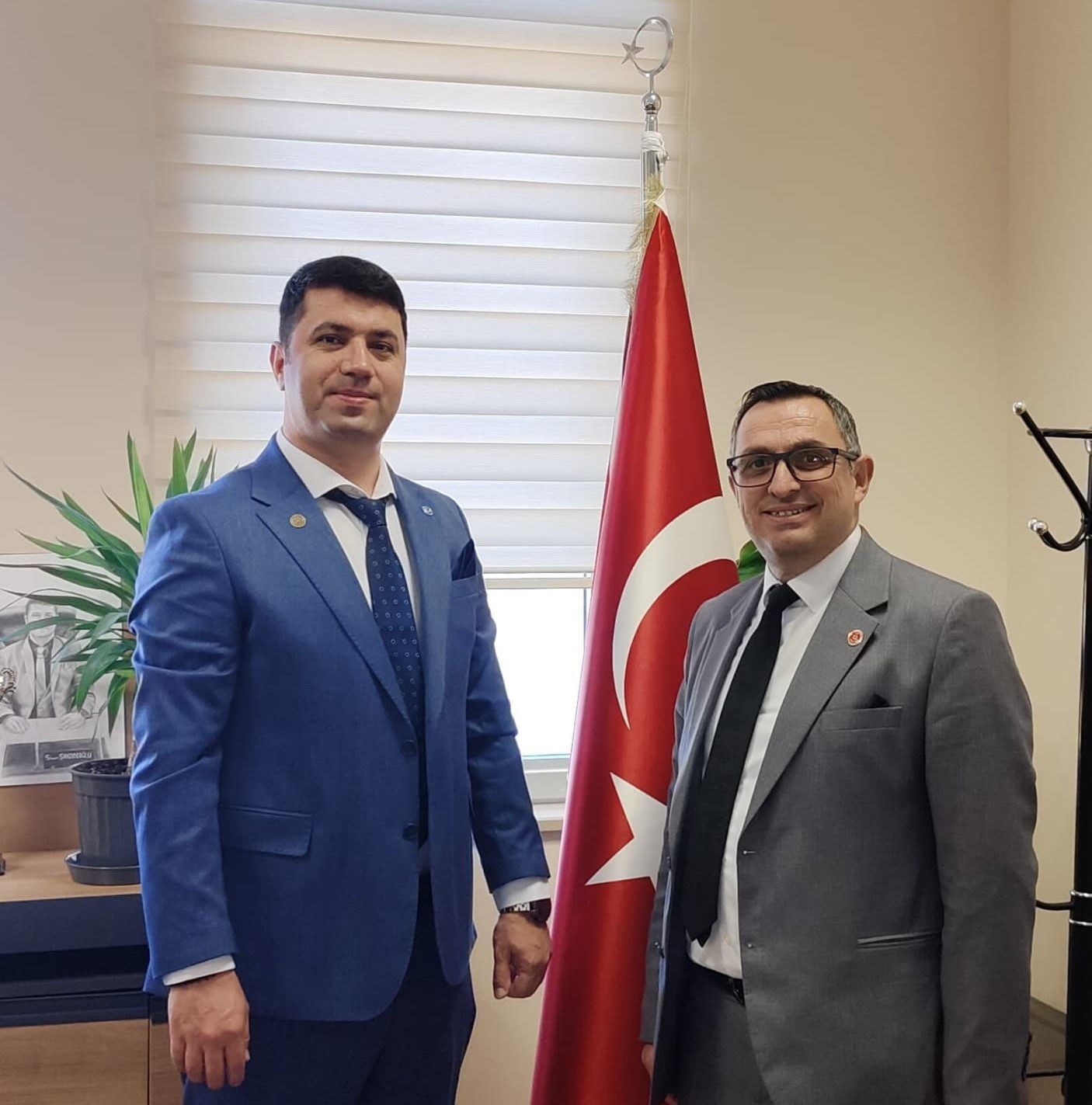 Gemlik’te muhtarlık seçimleri için listeler asıldı
