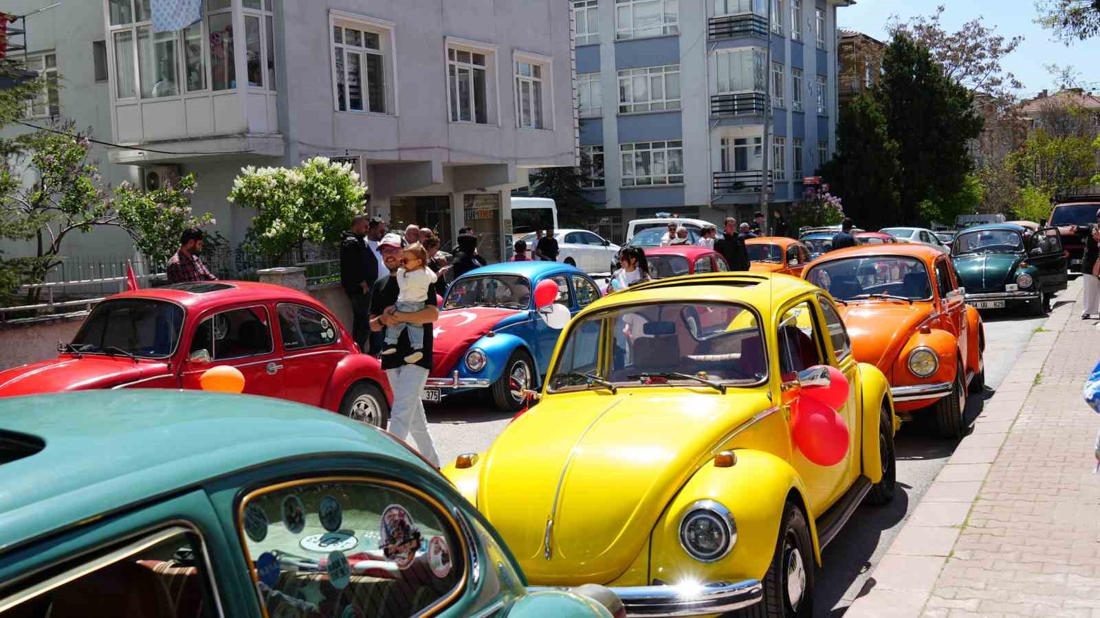 Özel çocuklar, tosbağa arabalarla konvoy yaptı
