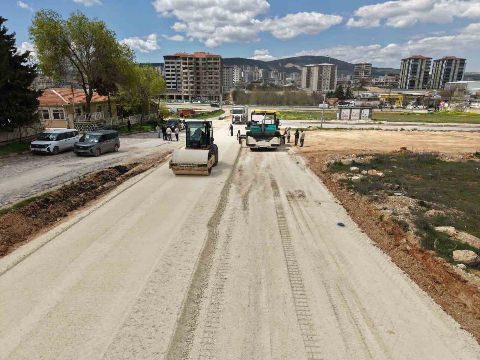 Şehitkamil’de yollar yenileniyor
