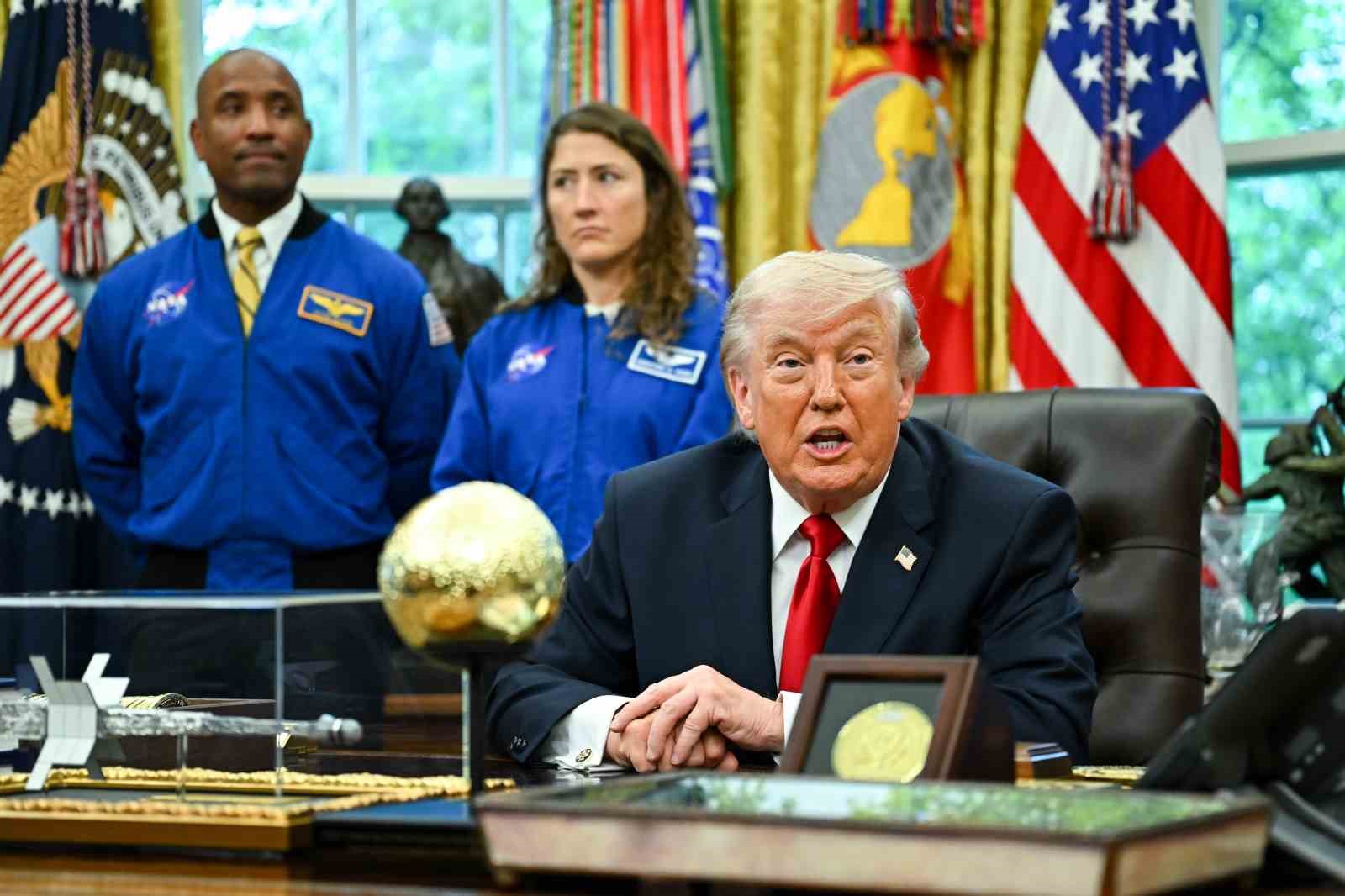 Trump: "Putin’e küçük bir ateşkes önerdim, bu yönde bir açıklama yapabilir"
