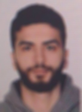 İsrail Konsolosluğu'nun da bulunduğu binanın önündeki çatışma; gözaltı sayısı 11'e yükseldi  / Şüphelilerin fotoğraflarıyla