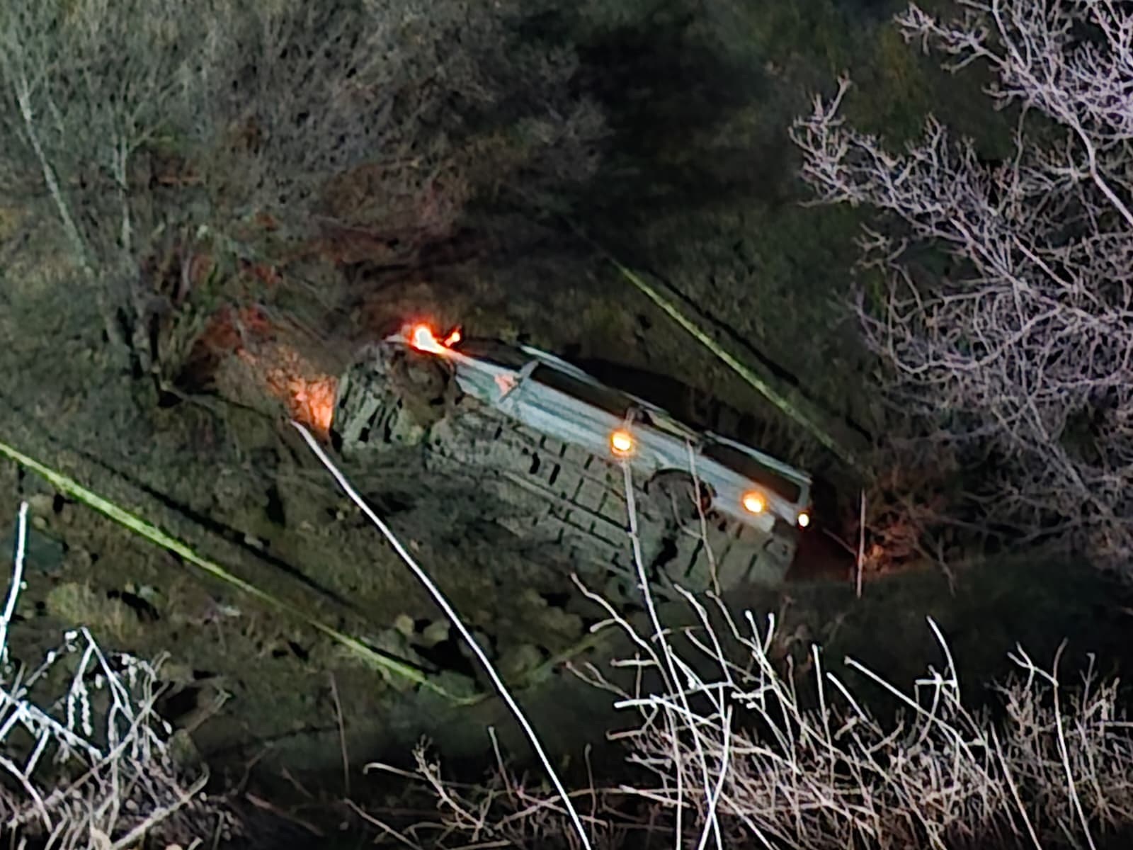Maden işçilerini taşıyan minibüs devrildi;2 ölü,10 yaralı