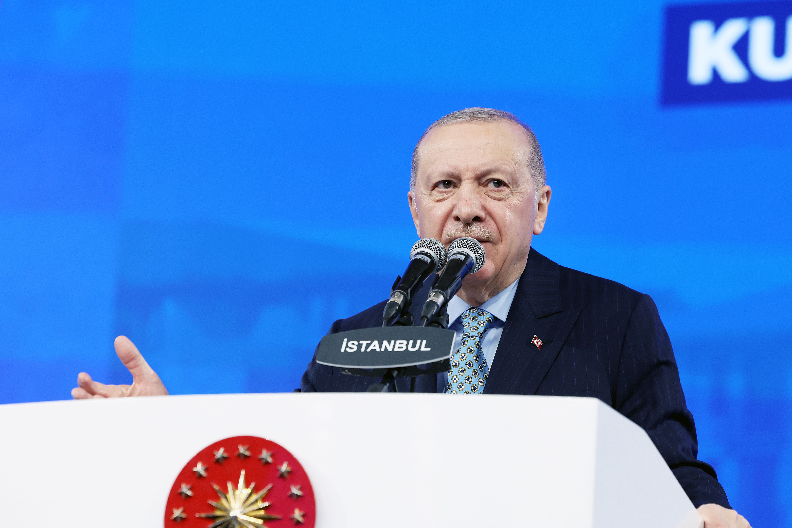 Cumhurbaşkanı Erdoğan: İstanbul'un güvenliği için yegane çözüm, kentsel dönüşümdür / Geniş haber 