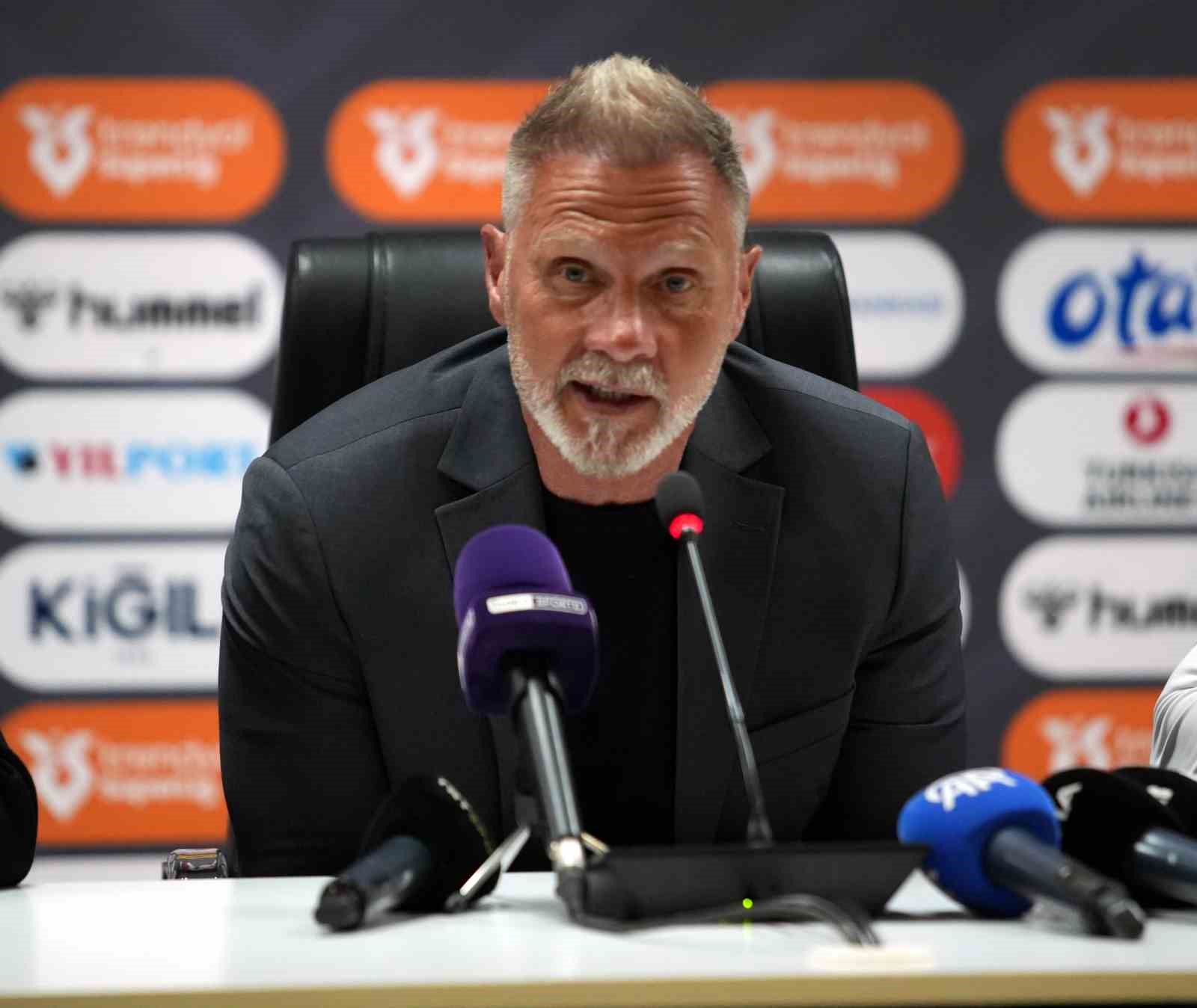 Thorsten Fink: "Fenerbahçe ya da Galatasaray için değil, Samsunspor için oynuyoruz"
