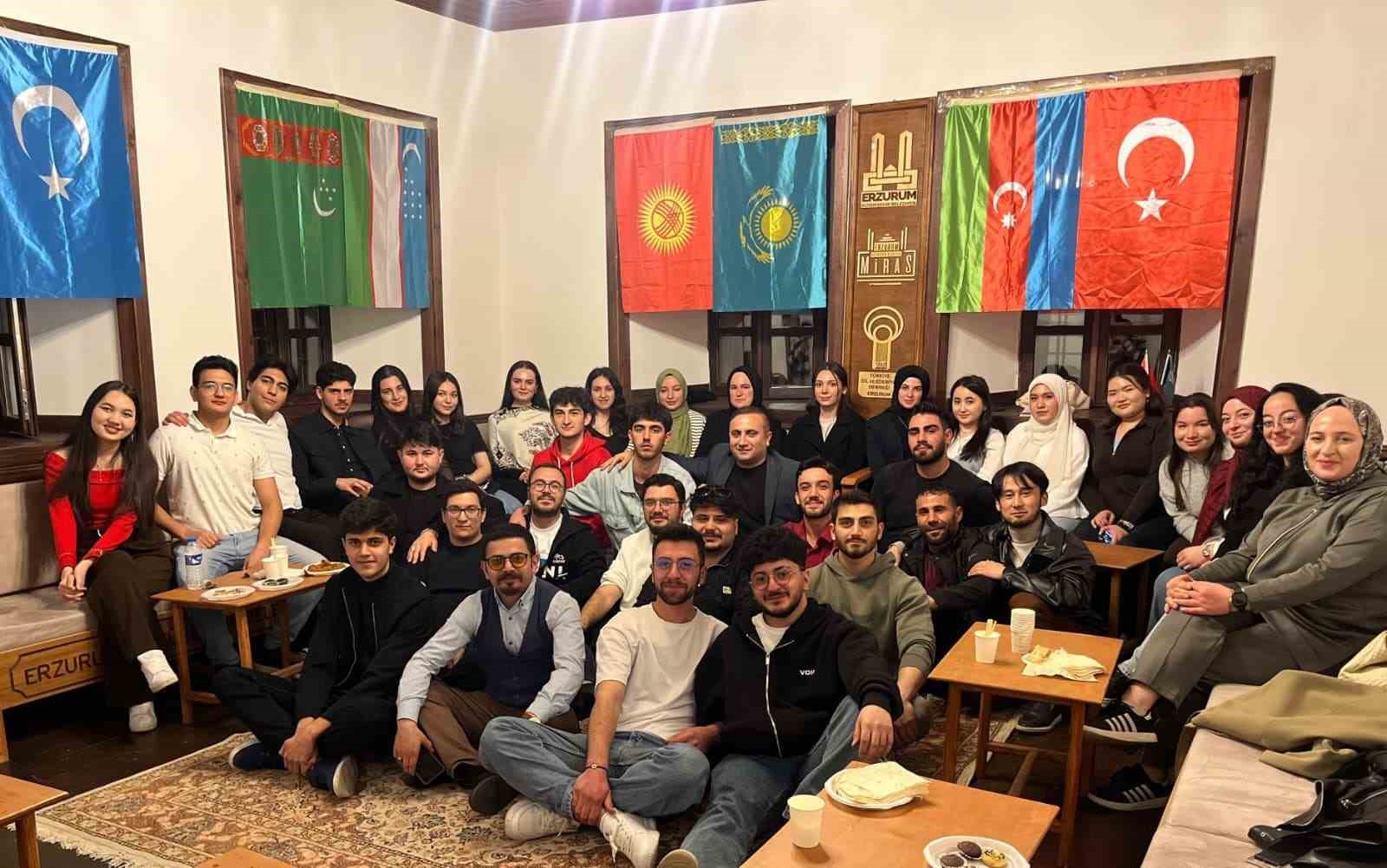 Altaylardan Tuna’ya Nevruz Günleri’nin ikincisinde Türk Günü kutlandı
