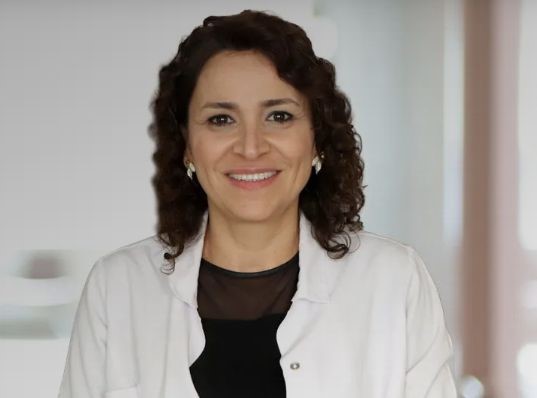 Kadın Hastalıkları ve Doğum Uzmanı Yıldız Akdaş Reis: "Menopoz sürecini daha konforlu geçirmek mümkün"
