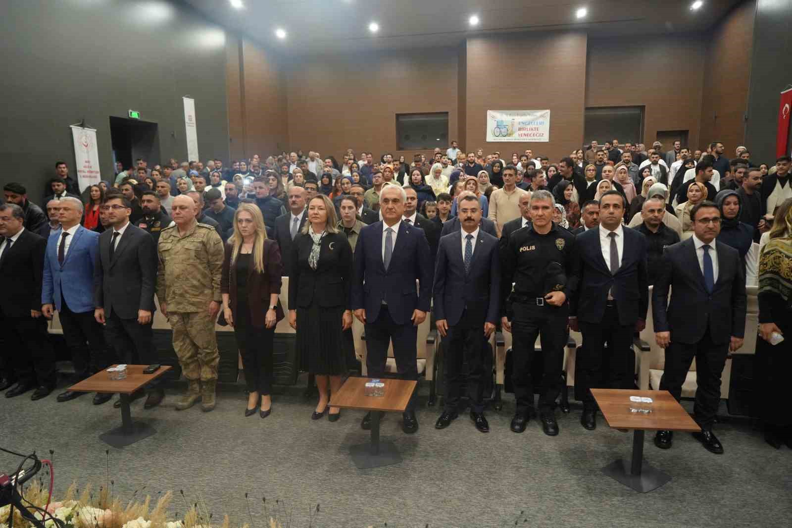 Muş’ta "Engelliler Haftası" etkinlikleri renkli görüntülere sahne oldu
