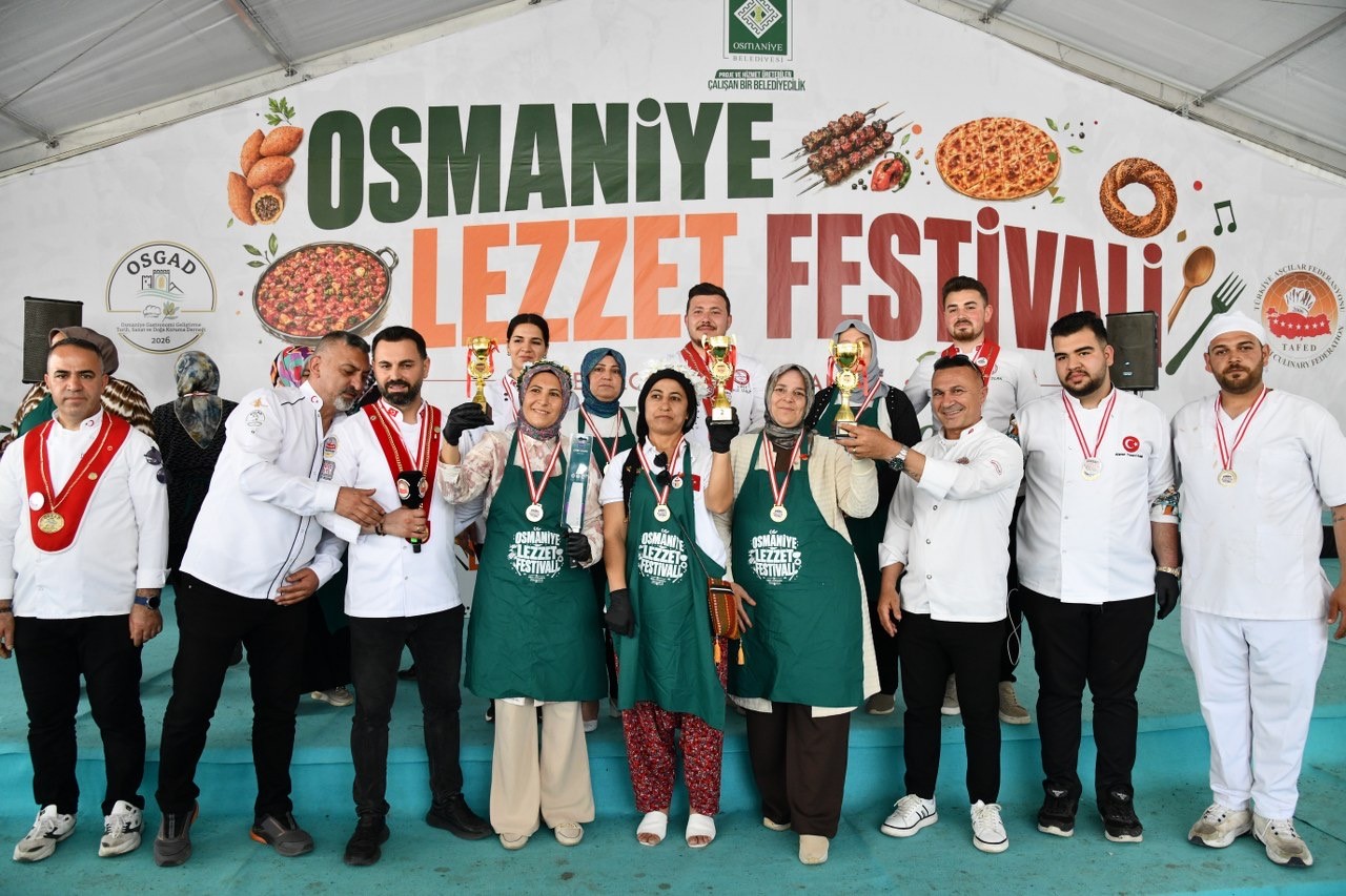 Osmaniye’de Lezzet Festivali coşkusu: 20 bin litre toyga çorbası ikram edildi
