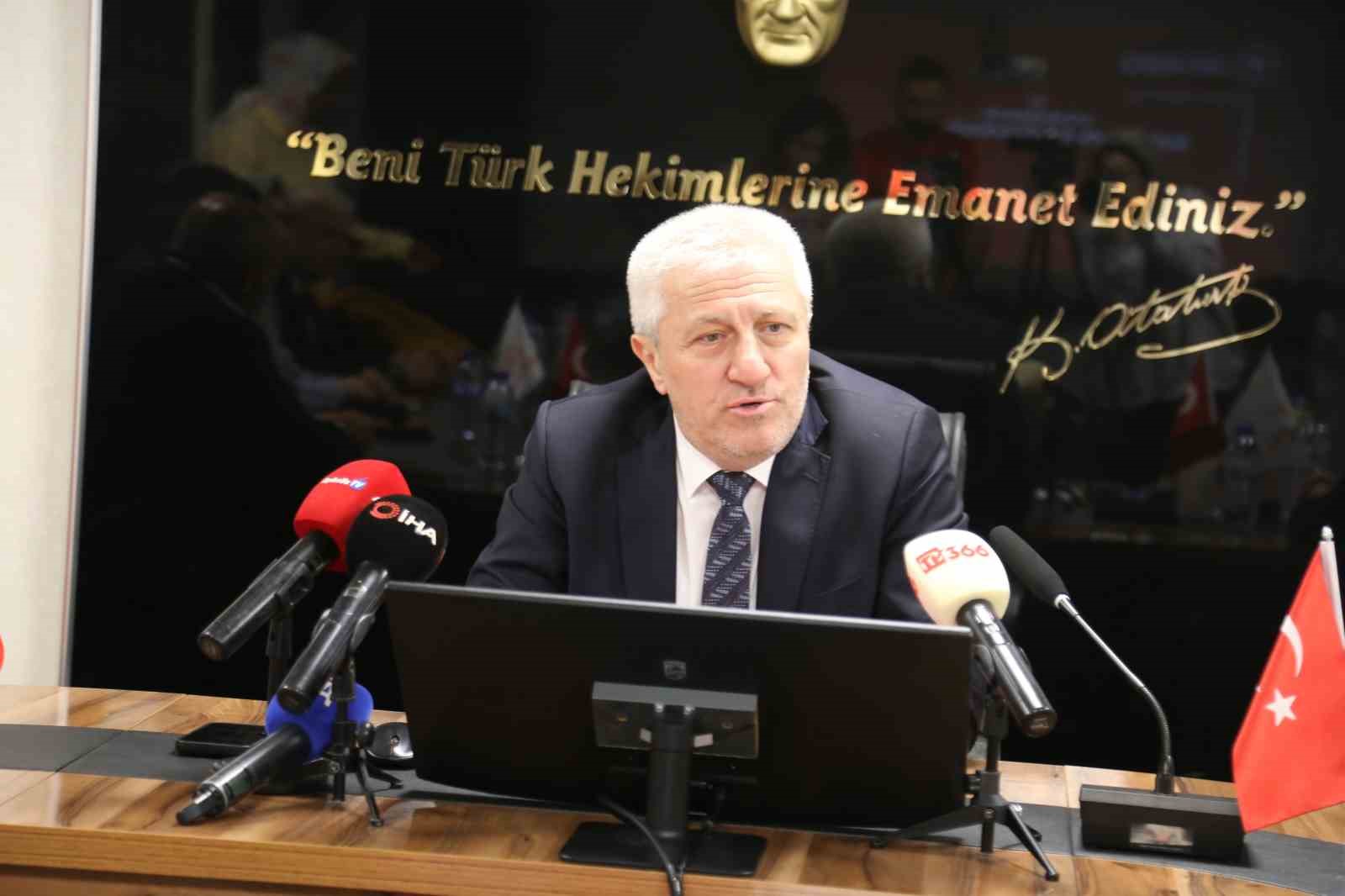 Kastamonu’da sağlık hizmetlerinde dikkat çeken yükseliş: Sevkler azaldı, kapasite arttı
