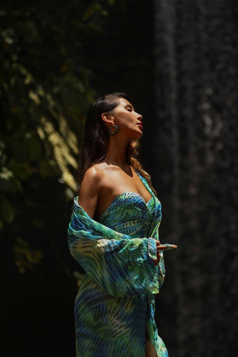 Lapieno Beach Wear'ın yaz koleksiyonunu İspanyol model Panakal, tanıttı