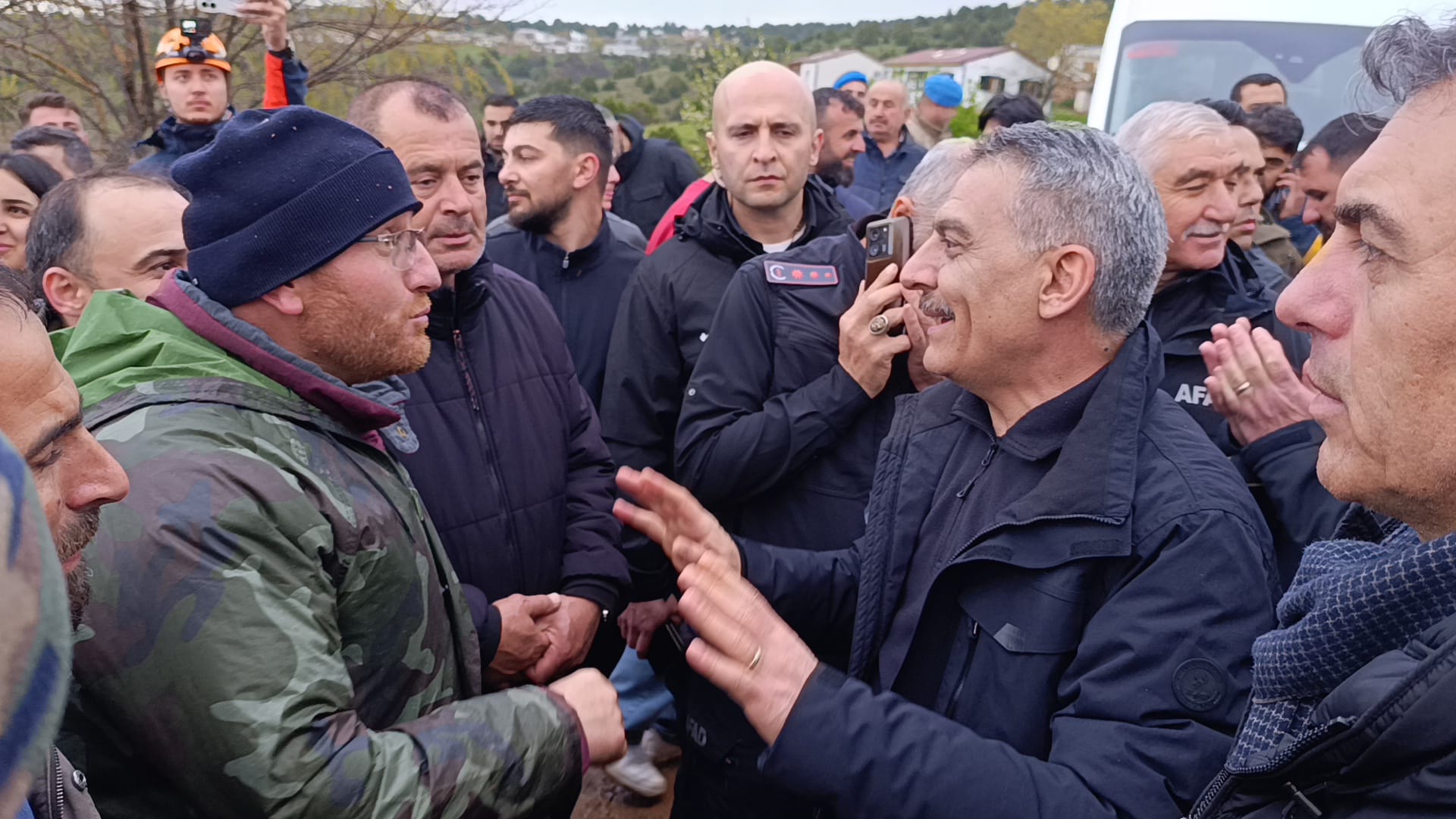 Yozgat’ta kayıp olarak aranan 3 yaşındaki Aybüke bulundu (3)