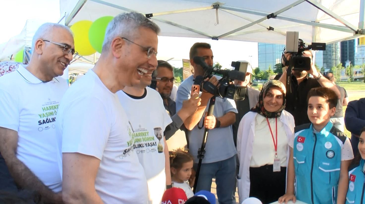 Bakan Memişoğlu: İnsanlarımızın sporla ve egzersizle bedenlerini korumasını istiyoruz.