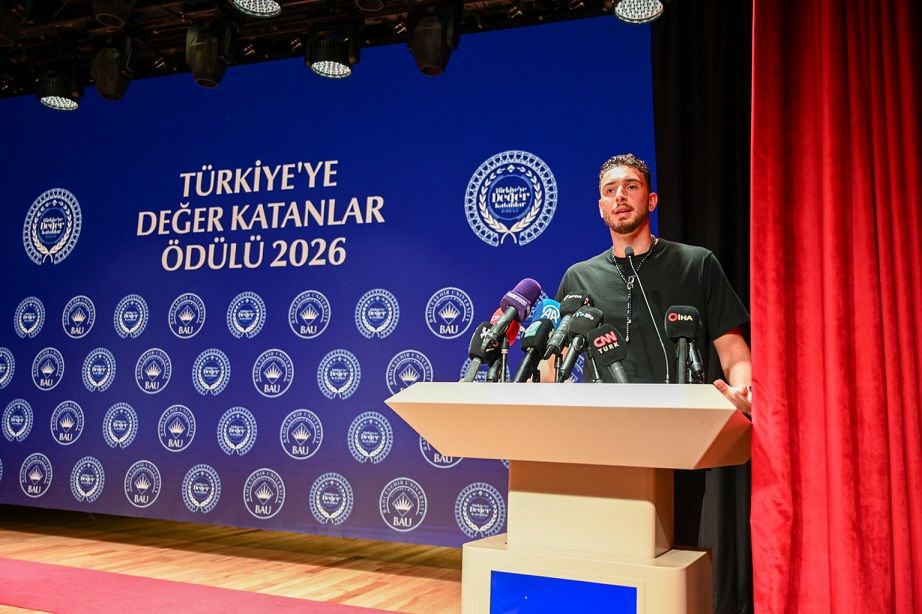 Milli basketbolcu Alperen Şengün: NBA’de daha çok Türk genci görmek istiyorum.