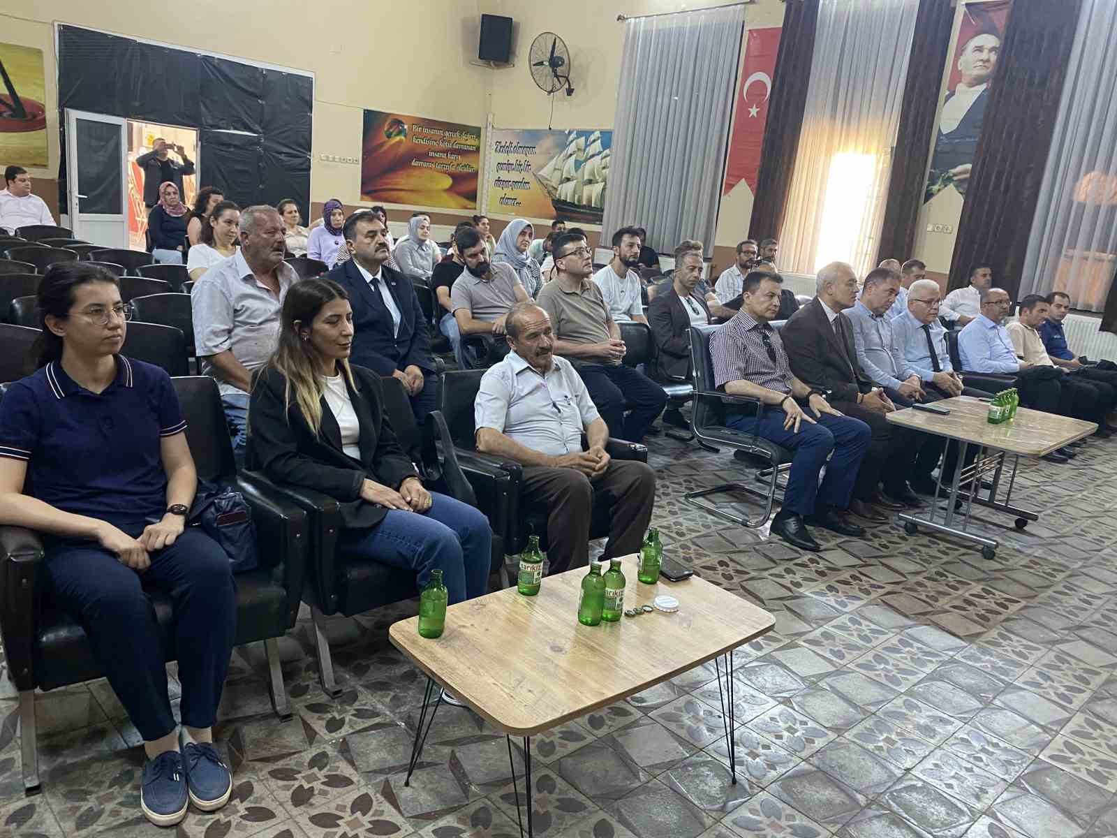 Bağımlılıkla mücadelede ailelere hayati eğitim
