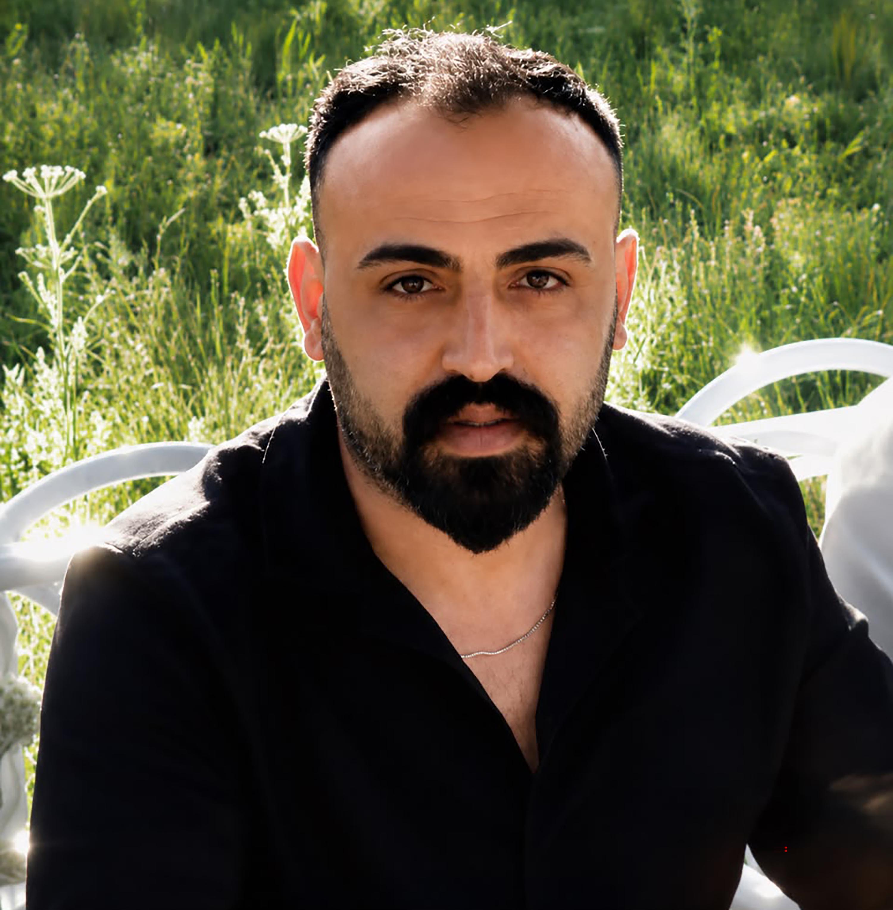 Dili boğazına kaçan kız kardeşini kurtardı, kalp krizinden öldü
