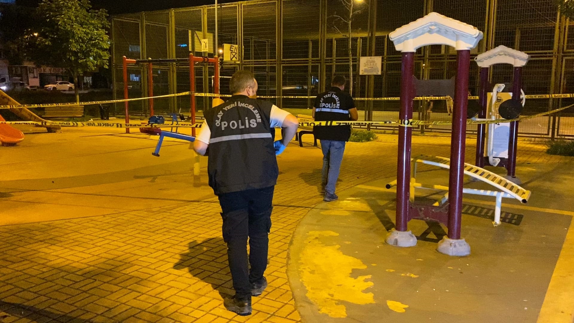 Bursa'da çocuk parkında pompalı tüfekli saldırı: 10 yaralı