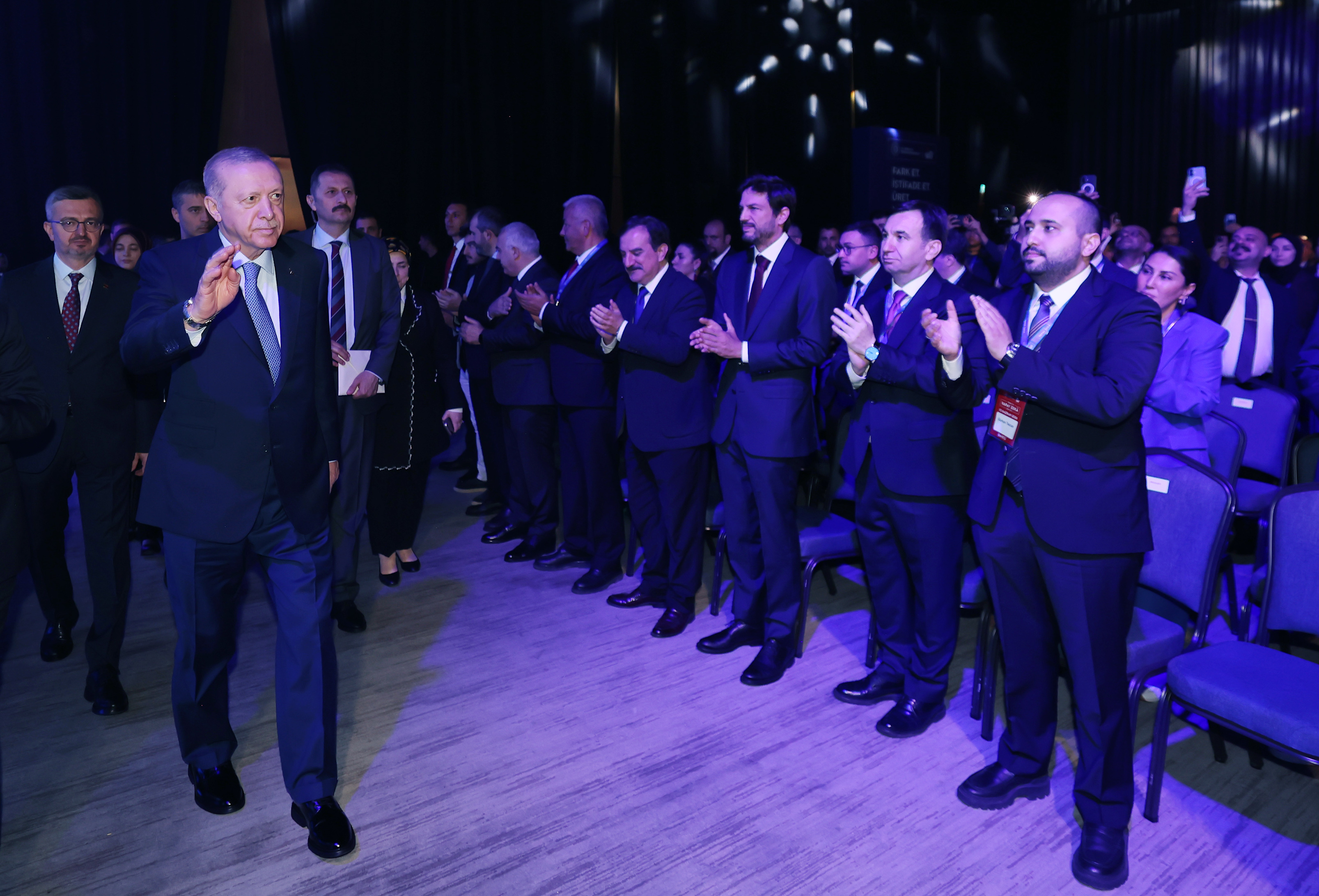 Cumhurbaşkanı Erdoğan: Türkiye Yüzyılı'nı aynı zamanda dijital üretimin yüzyılı yapacağız / Geniş haber