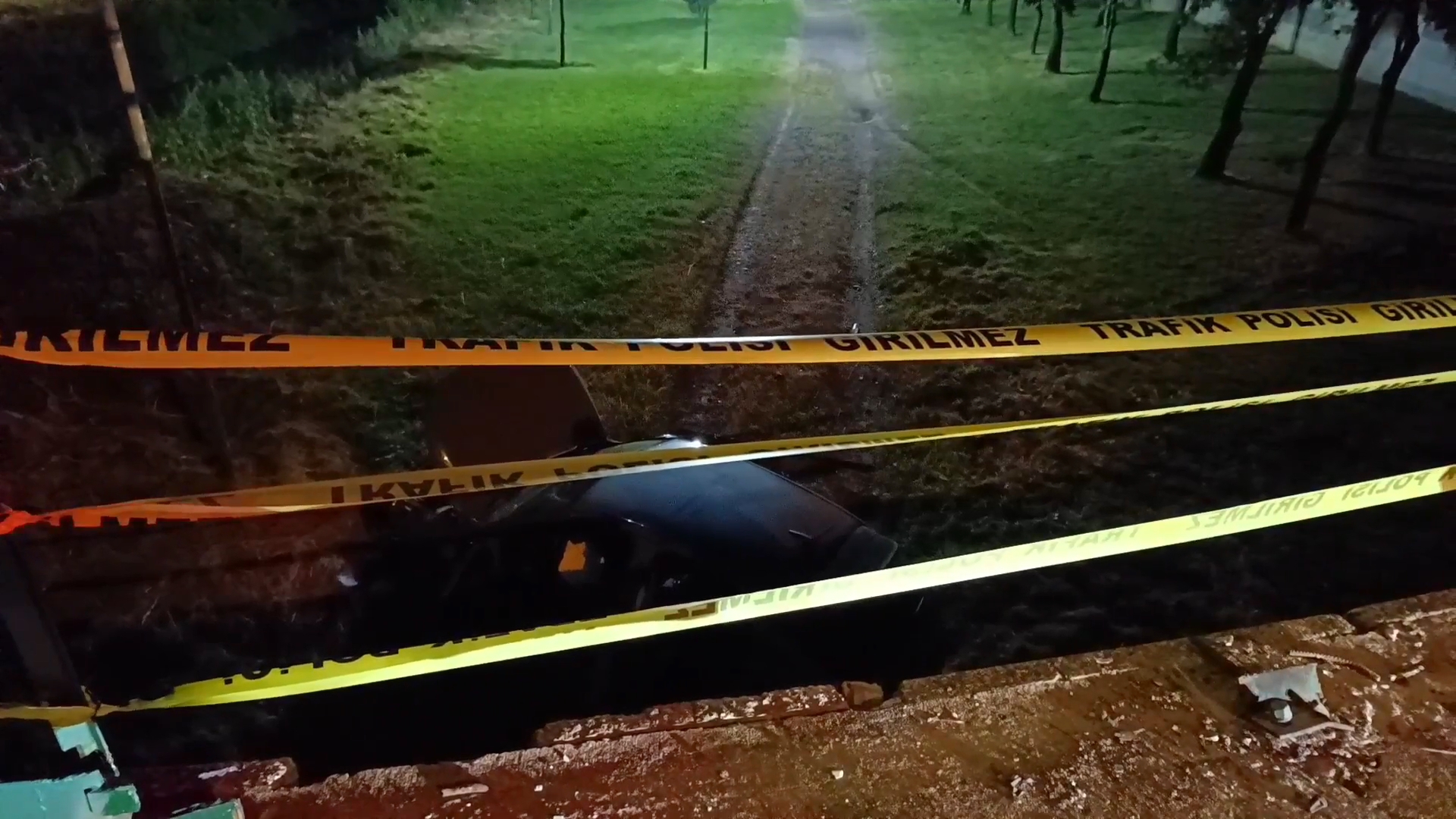 Bursa'da otomobil dere yatağına uçtu: 1 yaralı 