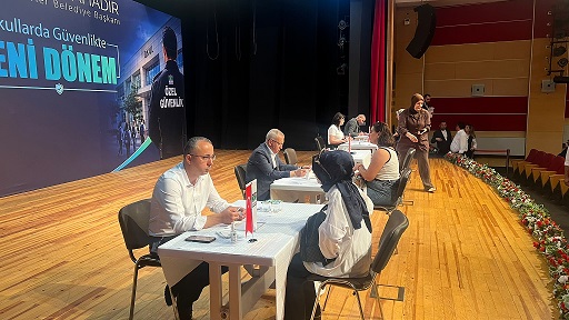 Bahçelievler’de çocuklar için 82 okula 82 güvenlik görevlisi 