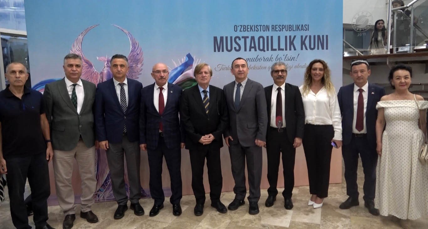 Özbekistan’ın bağımsızlığının 35. yılı Antalya’da kutlandı
